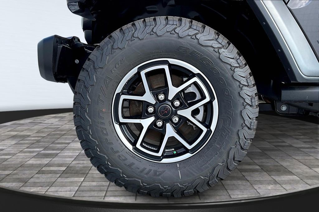 New 2025 Jeep Wrangler Unlimited Rubicon w/ Convenience Group image 23