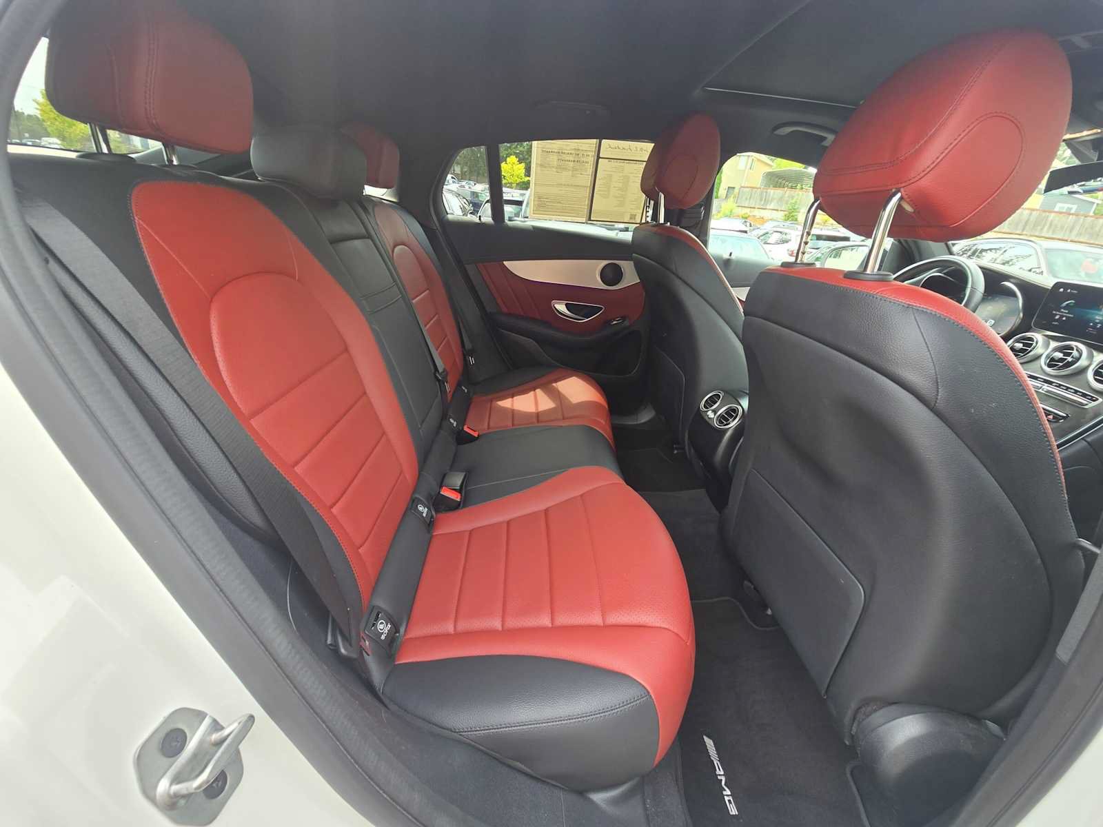 Used 2022 Mercedes-Benz GLC 300 4MATIC Coupe image 12