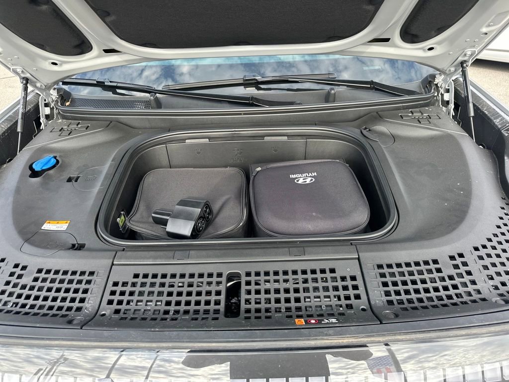 New 2026 Hyundai Ioniq 9 Limited image 31
