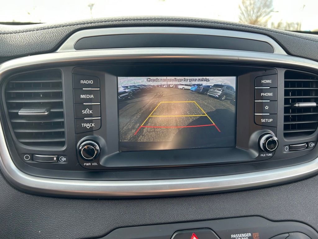 Used 2019 Kia Sorento LX image 13