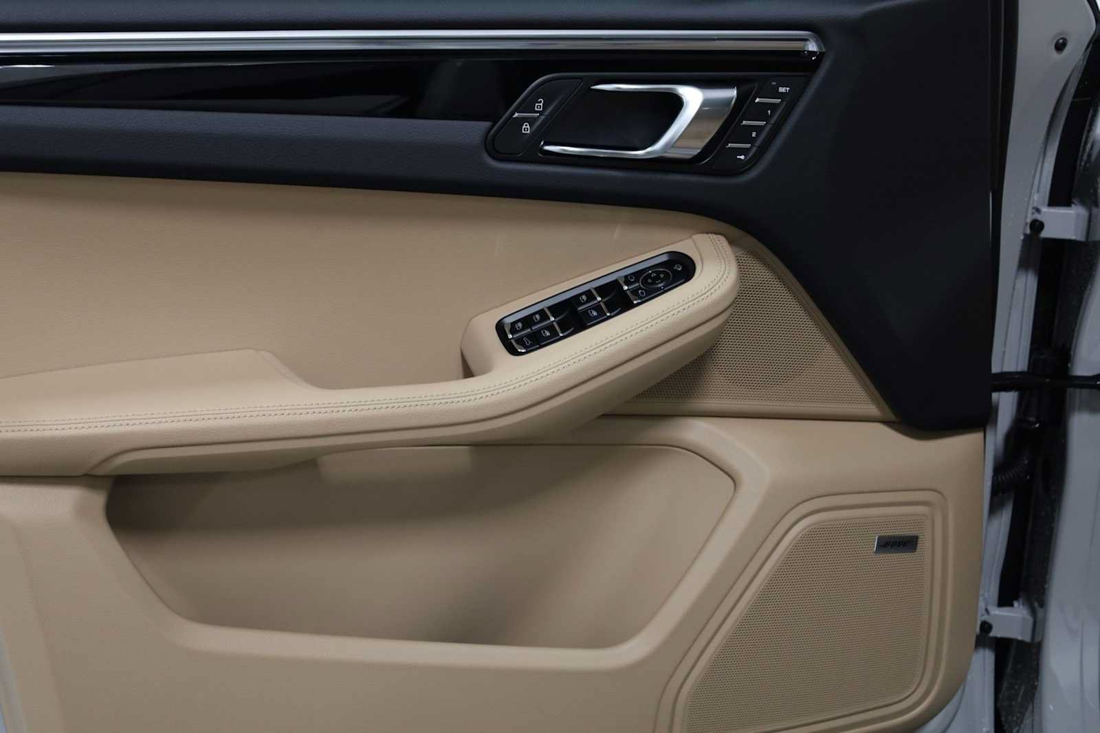 New 2026 Porsche Macan S AWD/4WD image 16