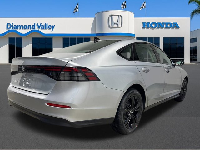 New 2025 Honda Accord SE image 3