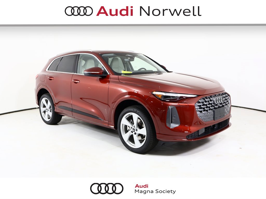 New 2025 Audi Q5 Prestige image 1