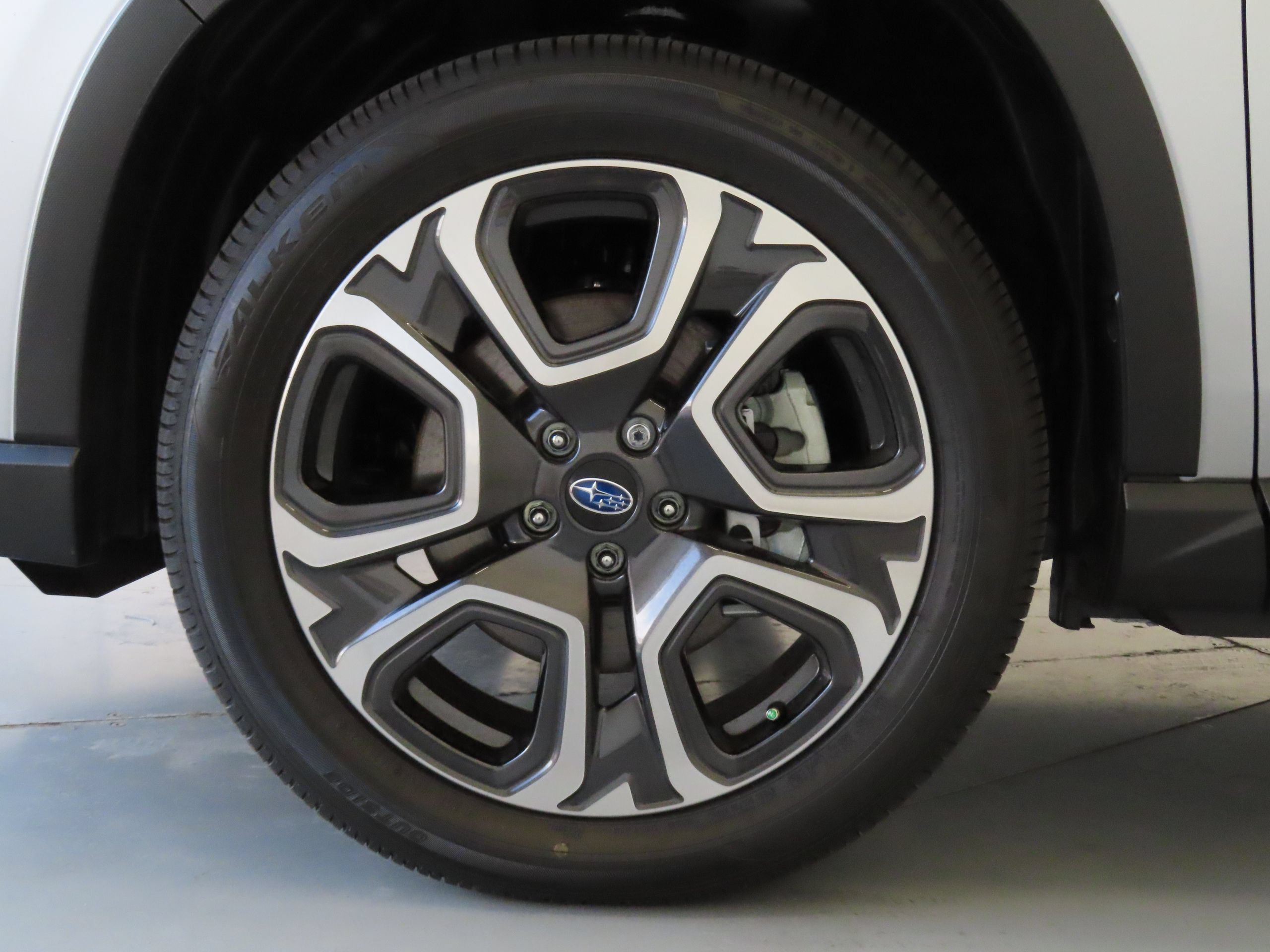 New 2026 Subaru Ascent Limited AWD/4WD image 27