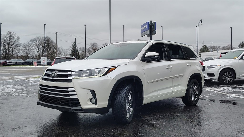 Used 2018 Toyota Highlander Limited Platinum image 6