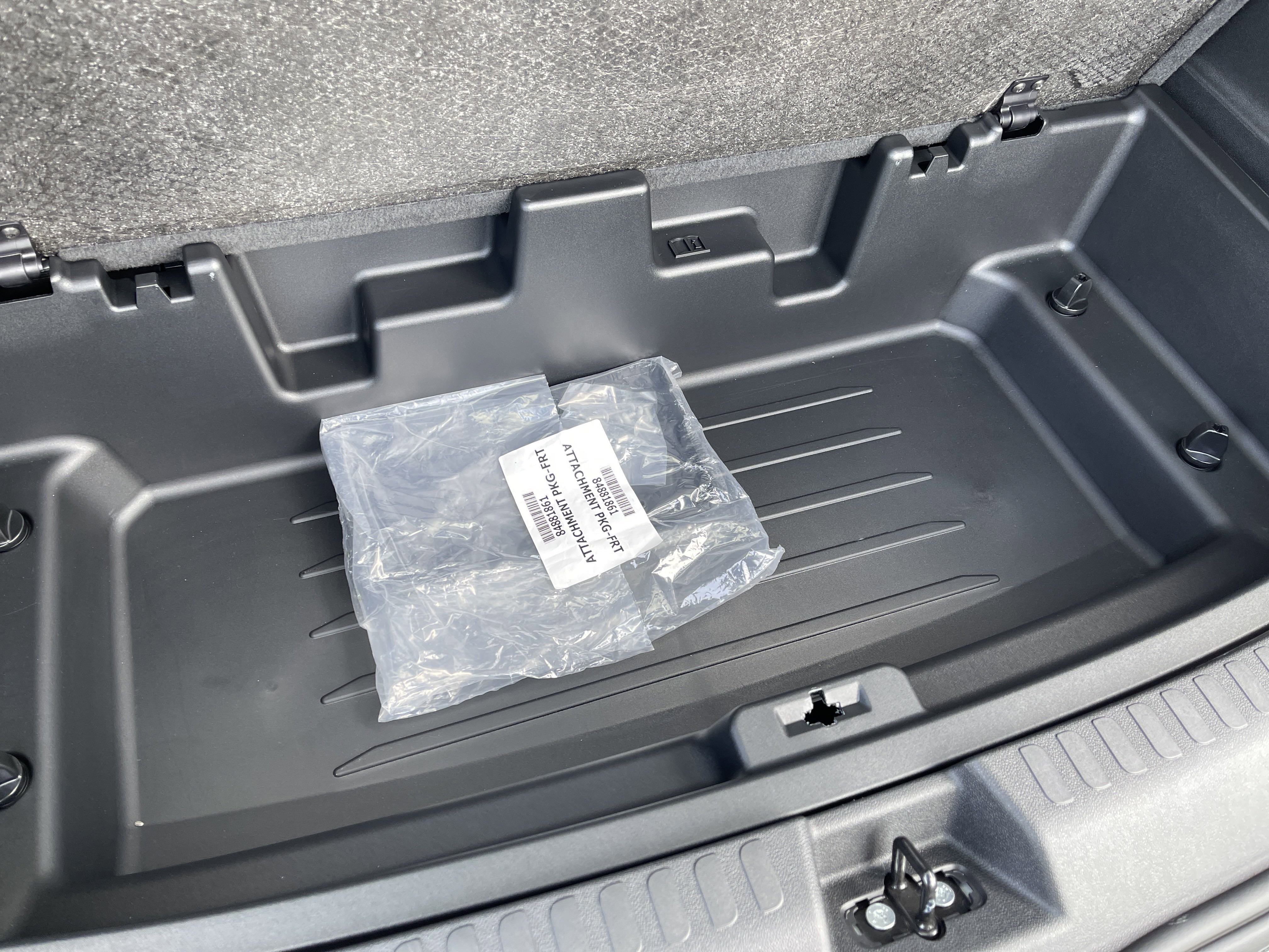 Used 2024 Chevrolet Traverse RS image 51