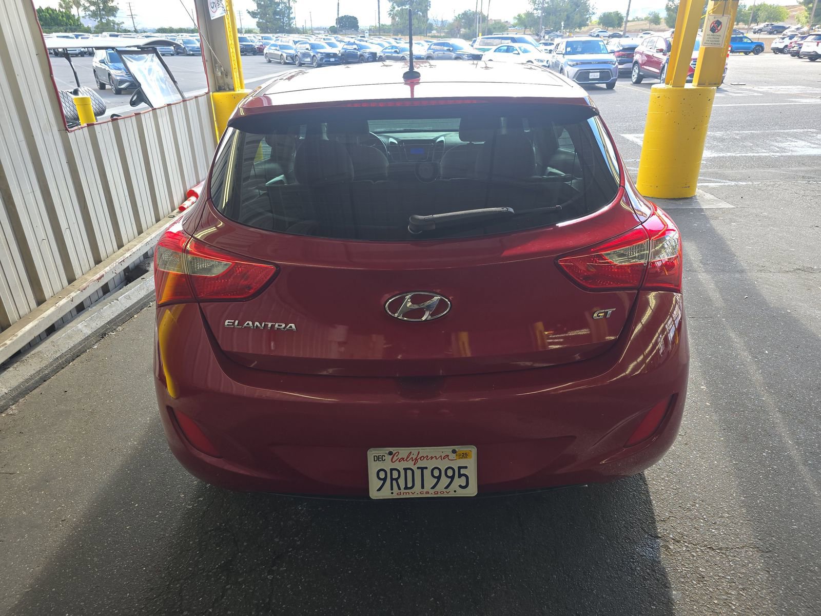 Used 2016 Hyundai Elantra GT FWD image 8