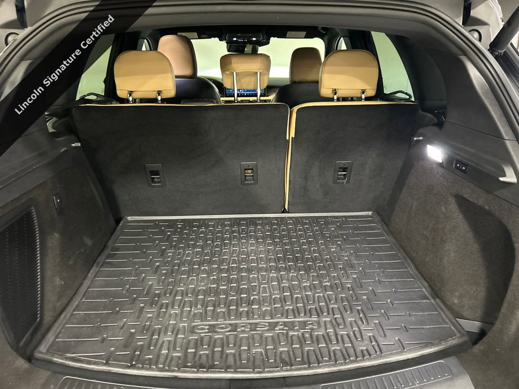 Certified 2023 Lincoln Corsair Reserve w/ Equipment Group 201A image 27