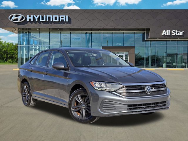 Used 2023 Volkswagen Jetta SE FWD 360° Tour