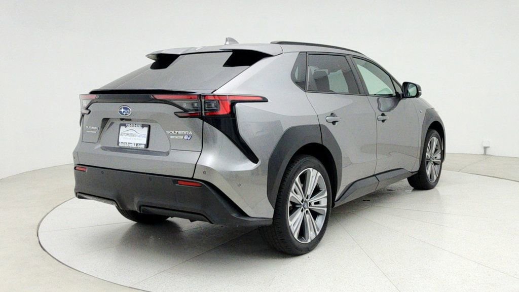 Used 2023 Subaru Solterra AWD image 5