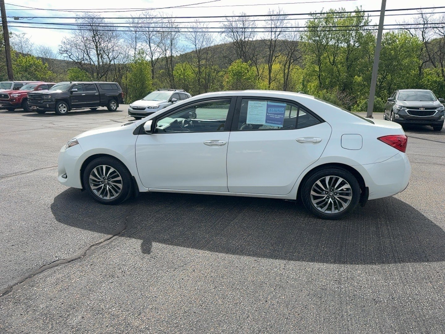 Used 2017 Toyota Corolla XLE FWD image 7