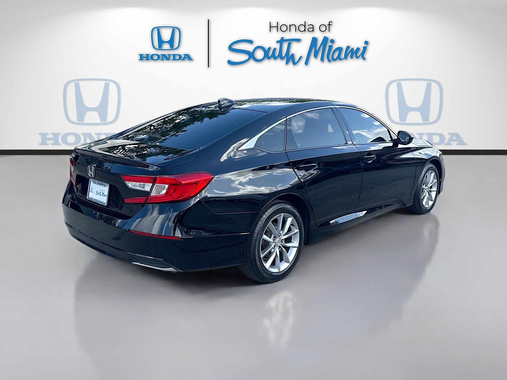 Used 2021 Honda Accord LX image 7