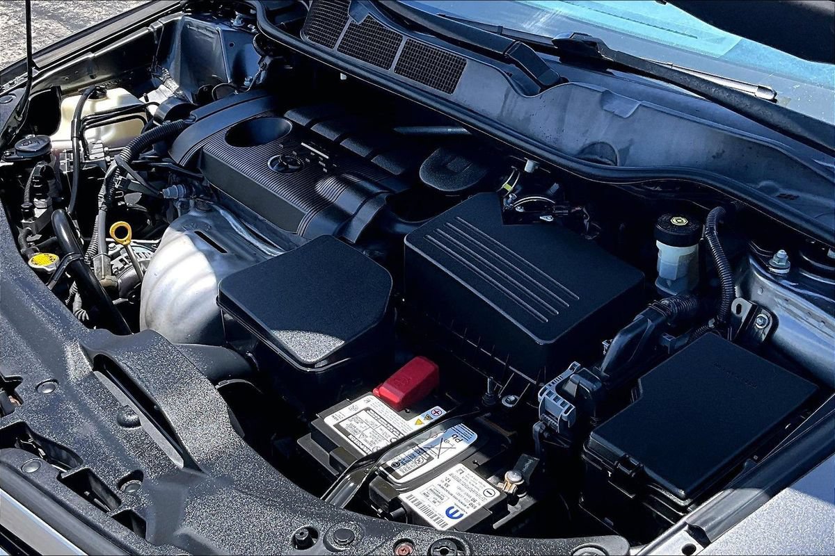 Used 2013 Toyota Venza LE FWD image 32
