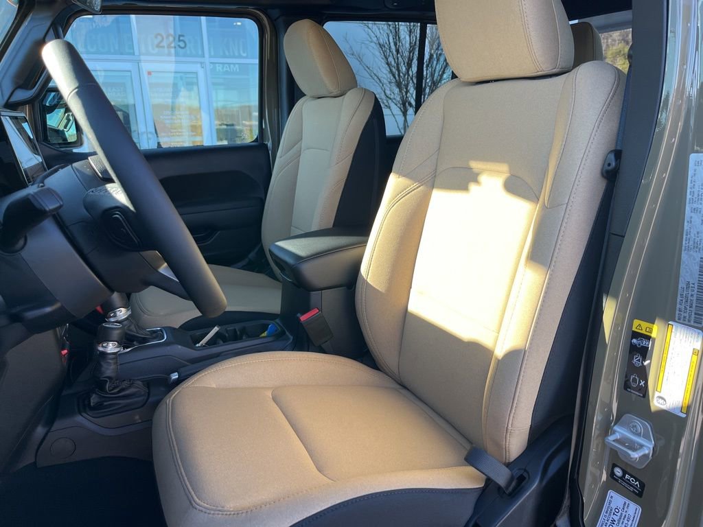 New 2026 Jeep Gladiator Sport image 5