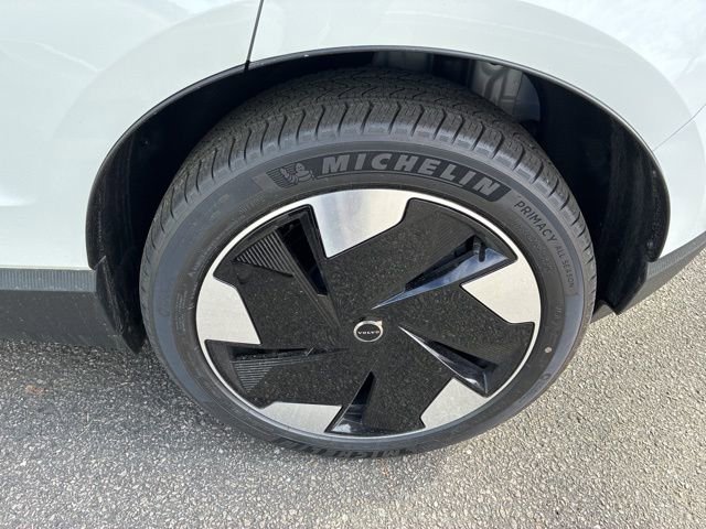 New 2026 Volvo EX30 Plus image 14