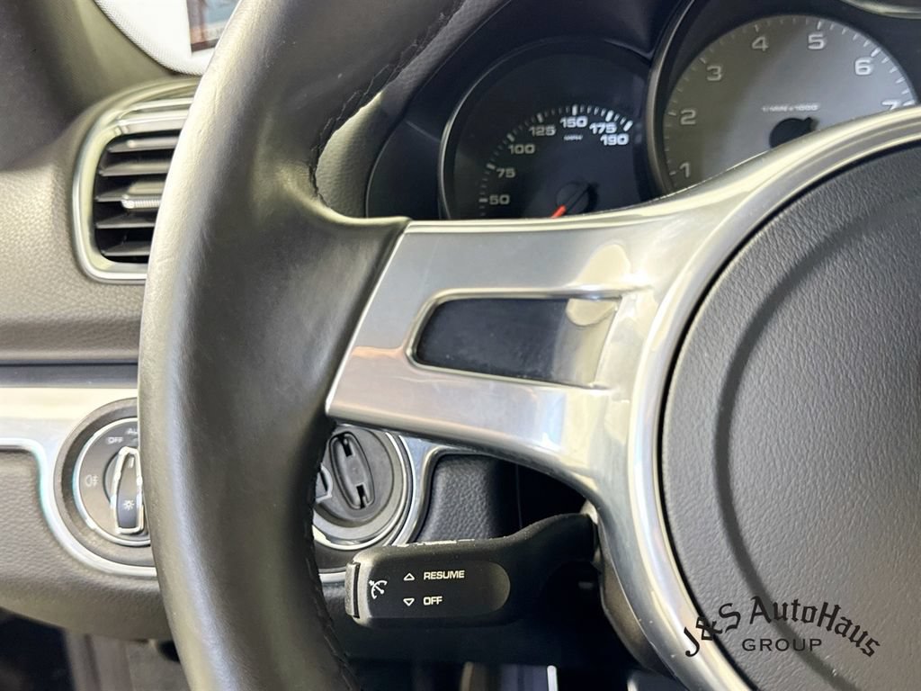Used 2015 Porsche Cayman S RWD image 13