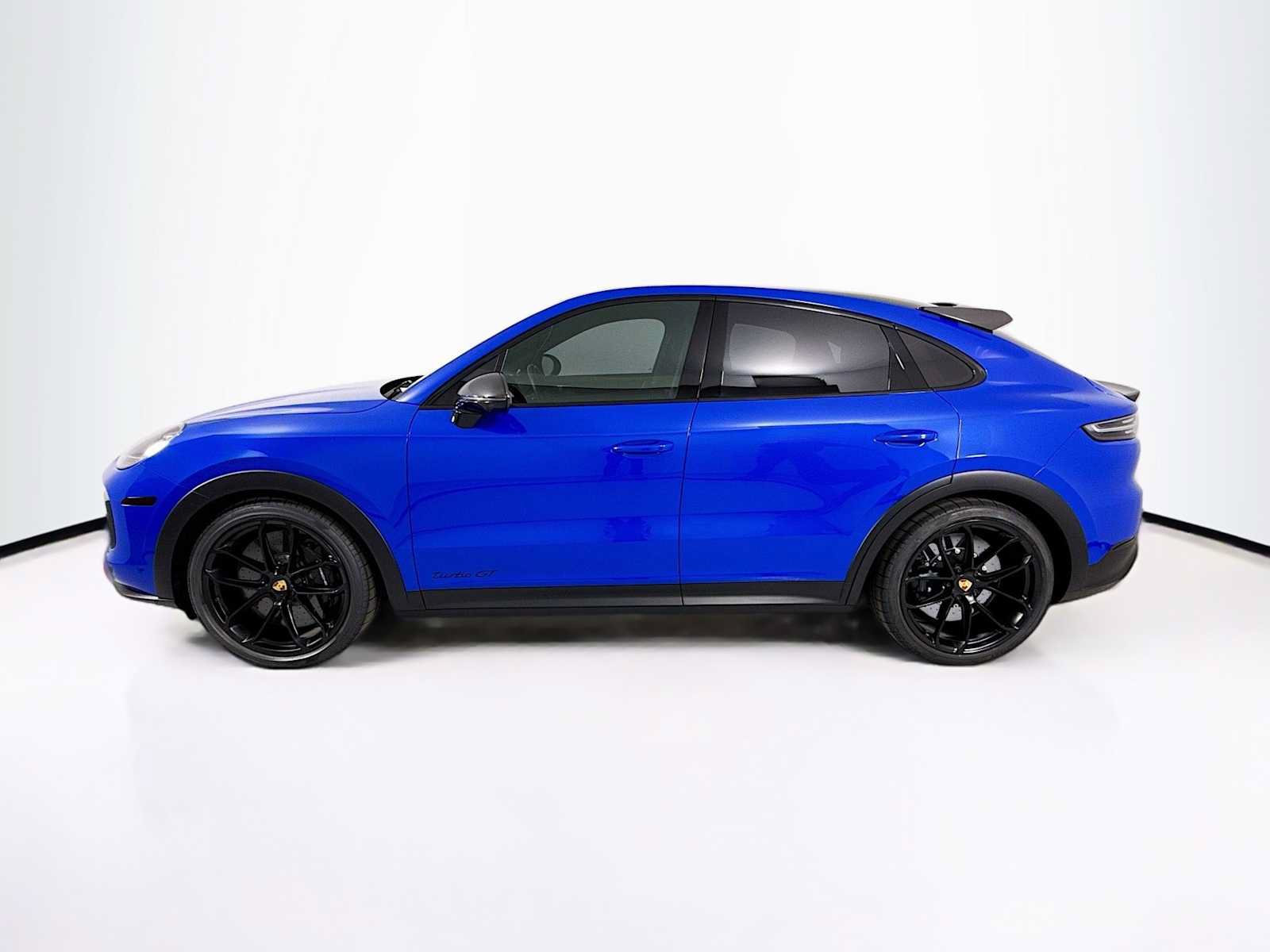 Certified 2023 Porsche Cayenne Turbo GT AWD/4WD image 2