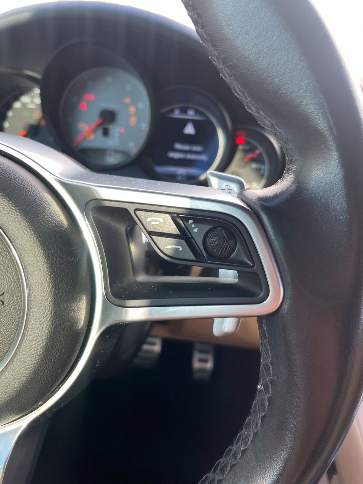 Used 2017 Porsche Cayenne S AWD/4WD image 21