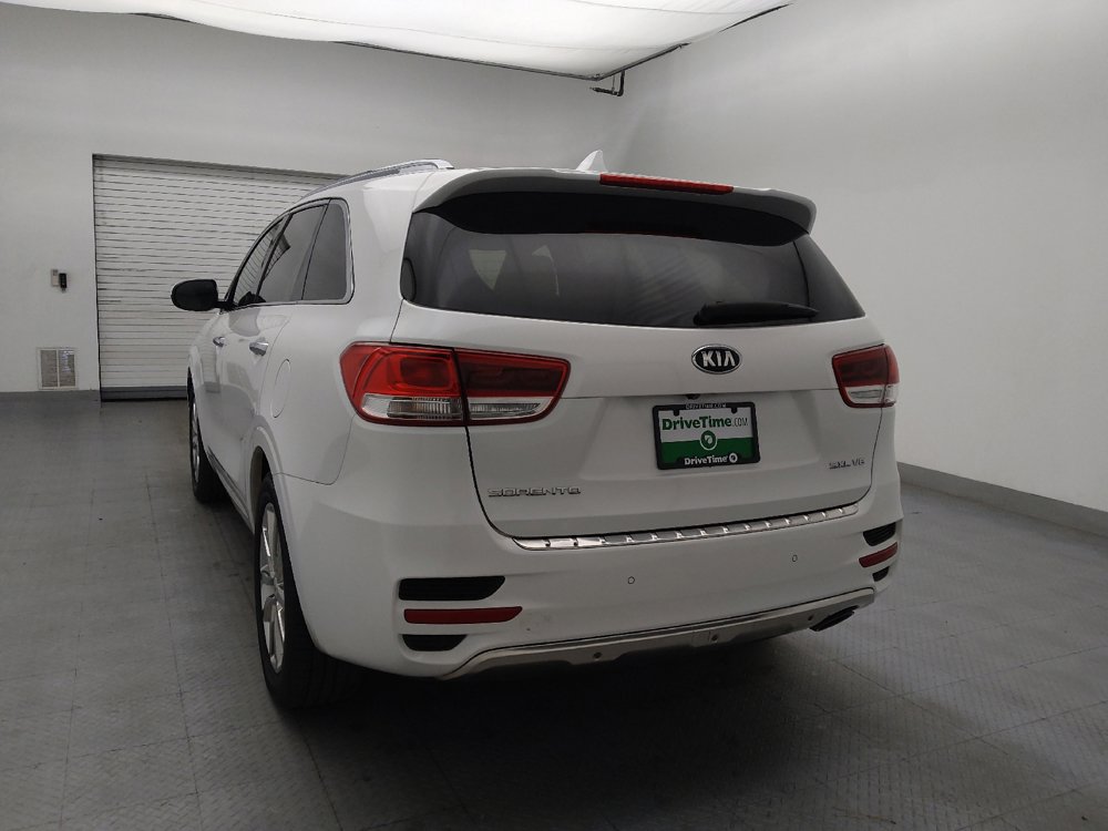 Used 2016 Kia Sorento SX w/ SXL Technology Package FWD image 6
