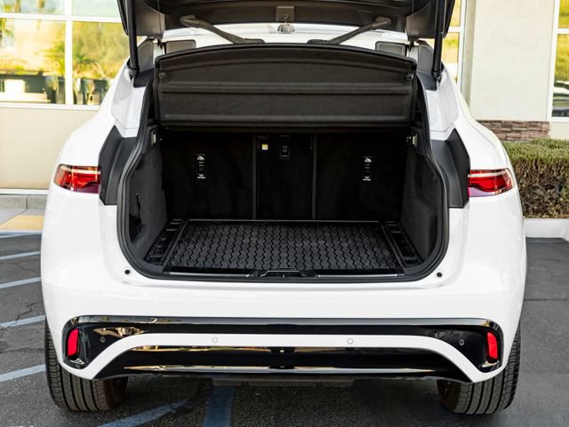 Certified 2025 Jaguar F-PACE R-Dynamic S AWD/4WD image 29
