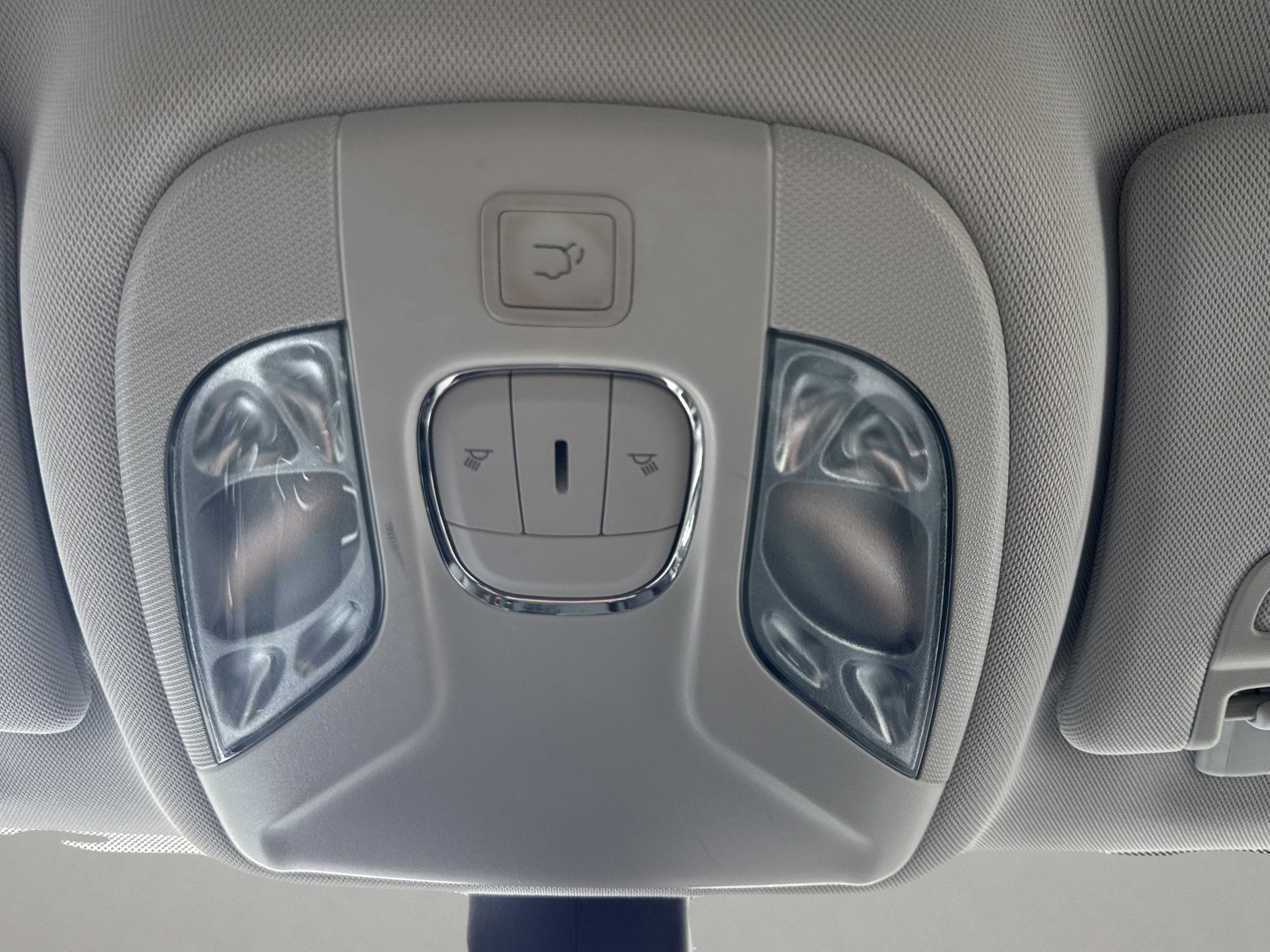 Used 2018 Jeep Compass Limited w/ Navigation Group image 20