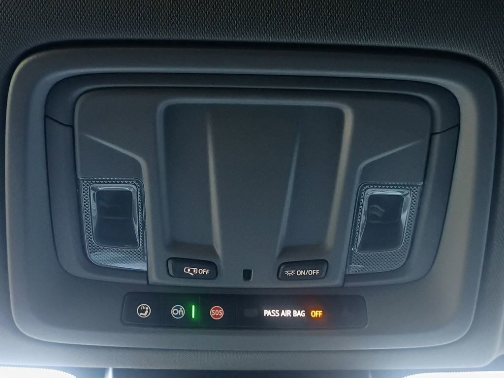 Used 2024 Chevrolet Silverado 1500 Custom image 7