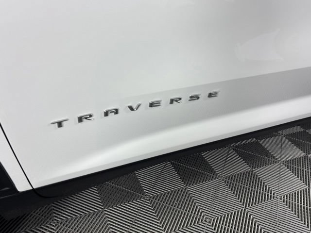 New 2027 Chevrolet Traverse LT w/ Sun and Wheel Package AWD/4WD image 11