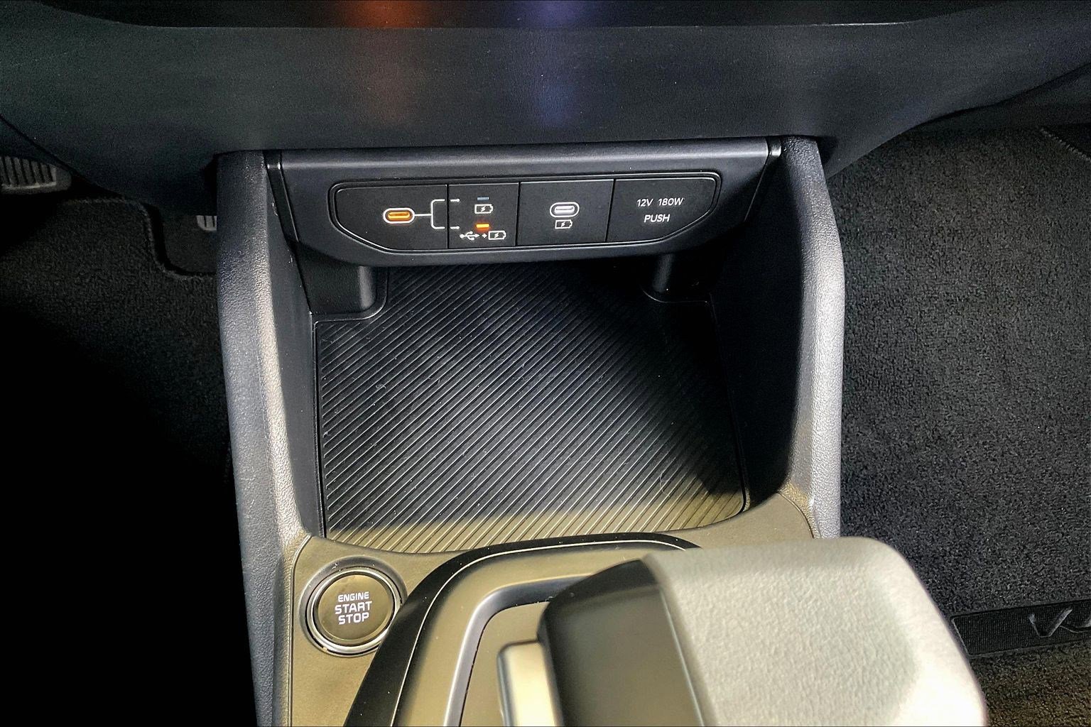 Used 2025 Kia K4 LXS image 16