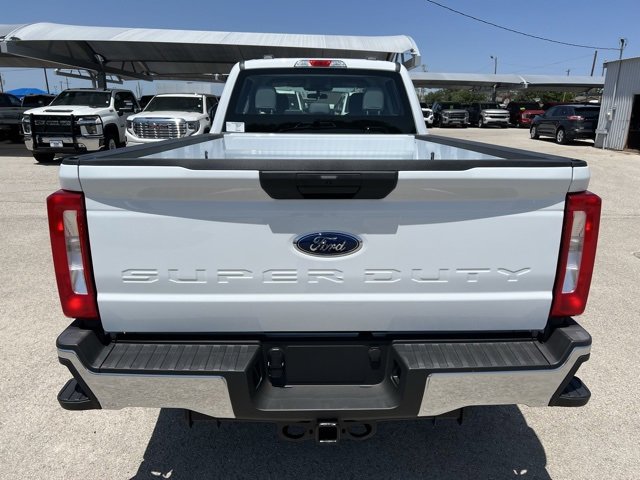 New 2025 Ford F250 XL w/ XL Chrome Package image 7