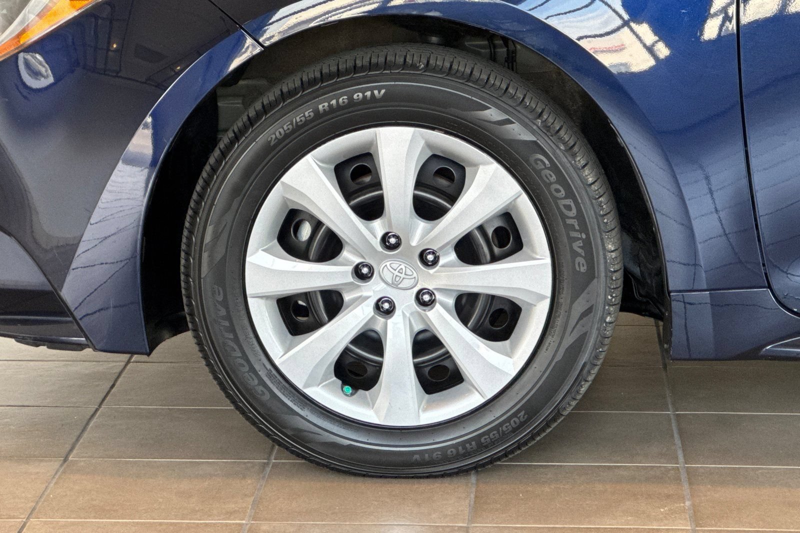 Certified 2022 Toyota Corolla LE FWD image 24