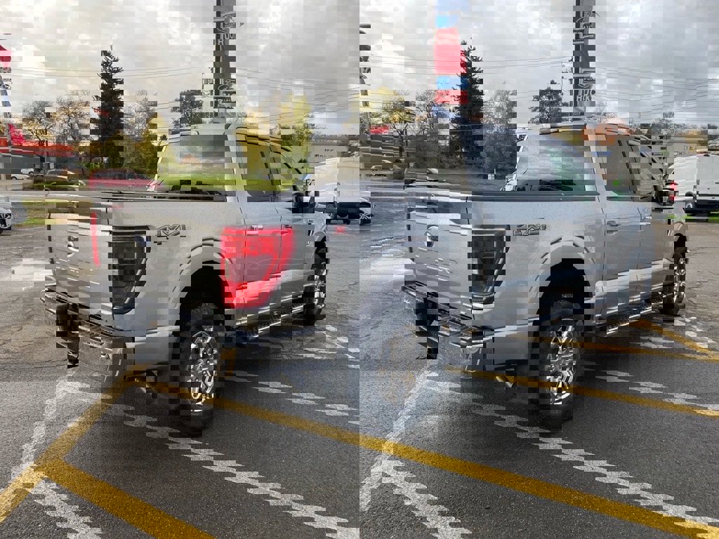 Used 2021 Ford F150 XLT w/ Equipment Group 302A High image 5