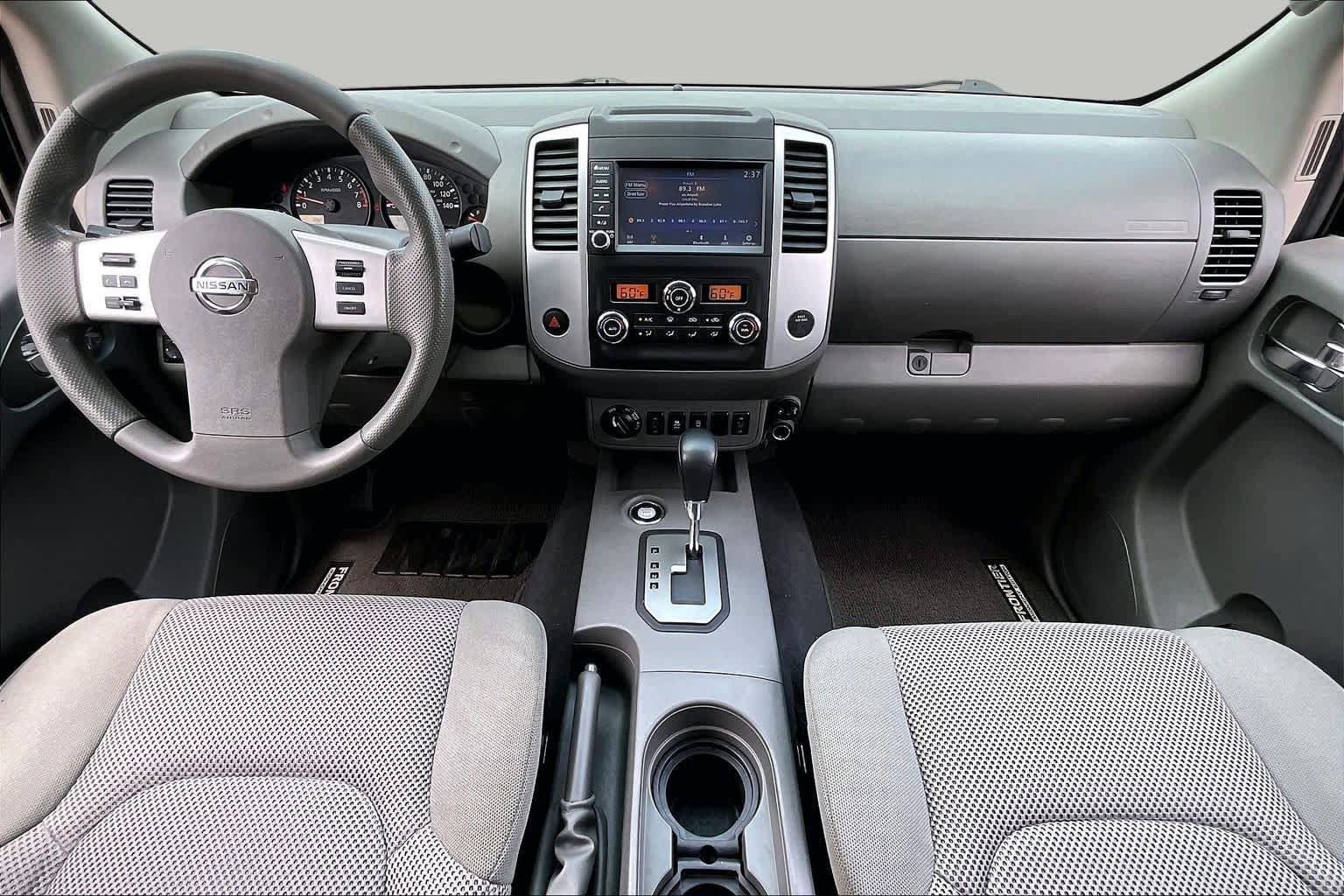 Used 2020 Nissan Frontier SV w/ Midnight Edition Floor Mats AWD/4WD image 15