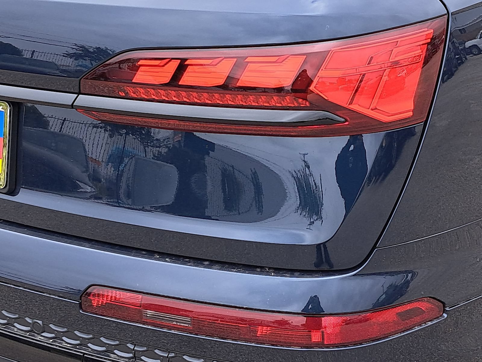 New 2026 Audi SQ7 Prestige AWD/4WD image 39