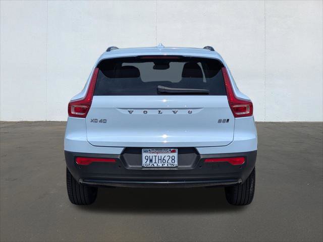 Used 2026 Volvo XC40 B5 Ultra w/ Climate Package AWD/4WD image 4