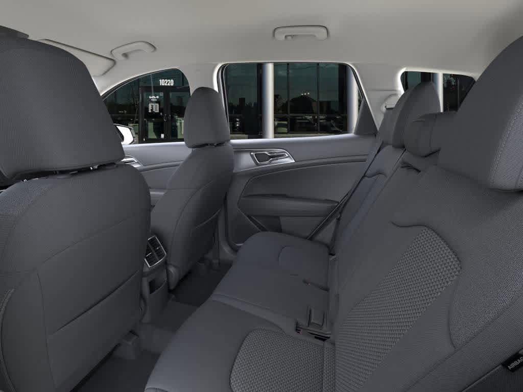 New 2025 Kia Sportage LX image 18