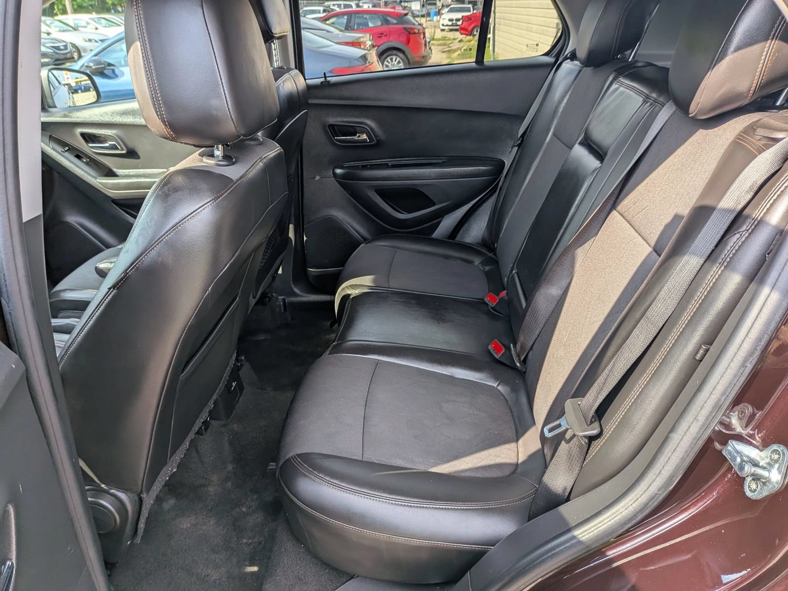Used 2021 Chevrolet Trax LT AWD/4WD image 22