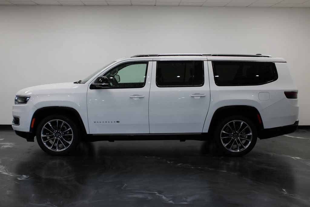 Used 2024 Jeep Wagoneer L Series III w/ Premium Group I AWD/4WD image 28