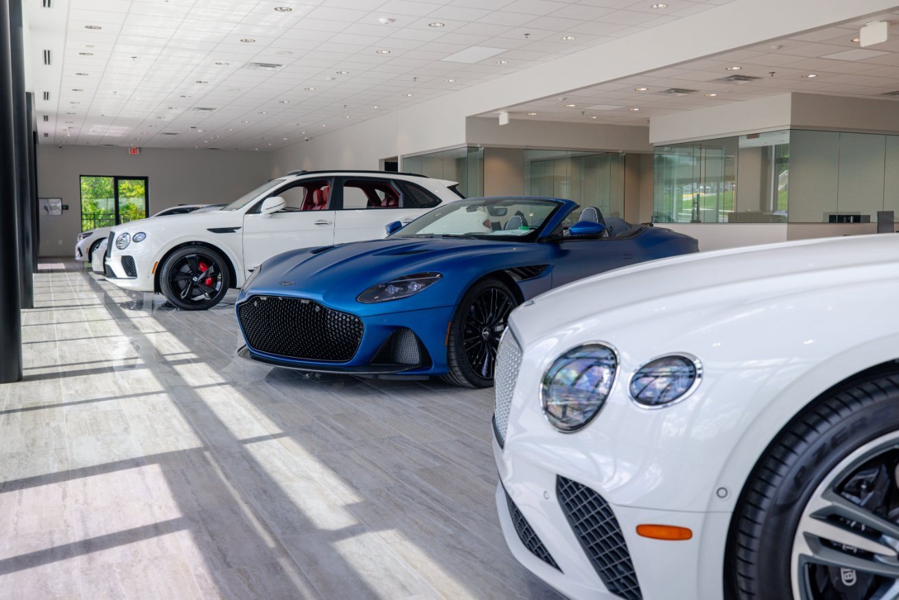 Used 2023 Land Rover Range Rover Sport SE image 15