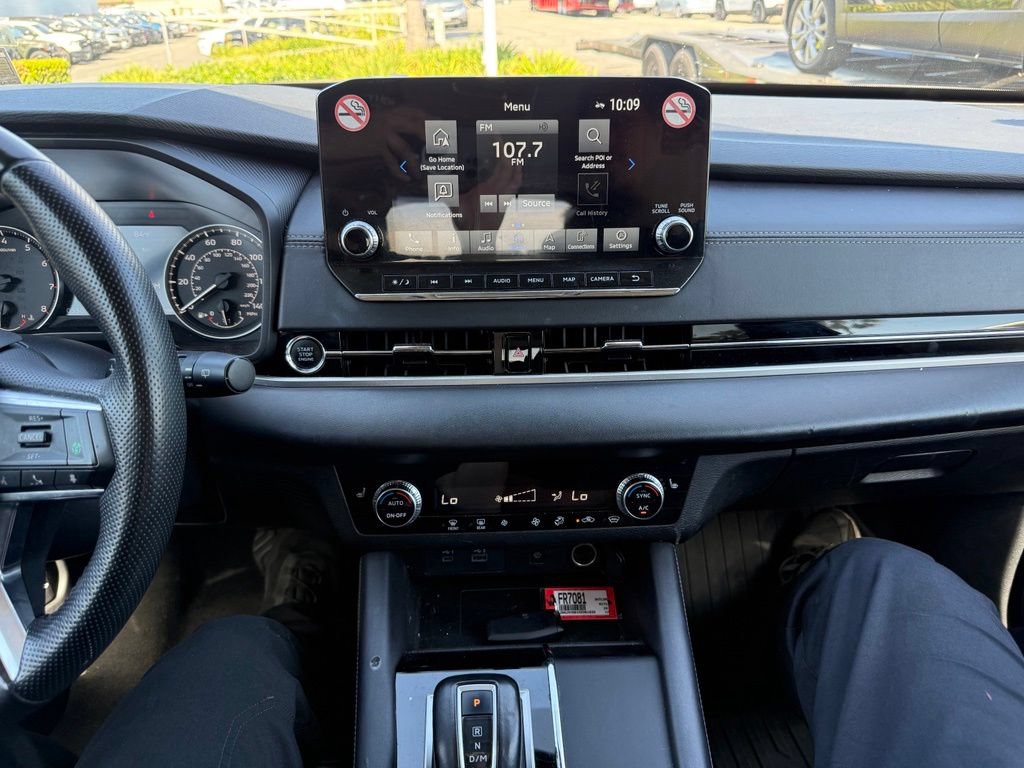 Used 2024 Mitsubishi Outlander SE AWD/4WD image 9