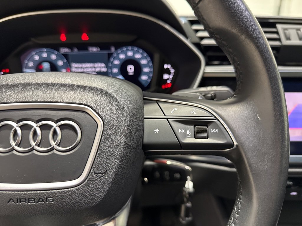Used 2022 Audi Q3 2.0T Premium image 24