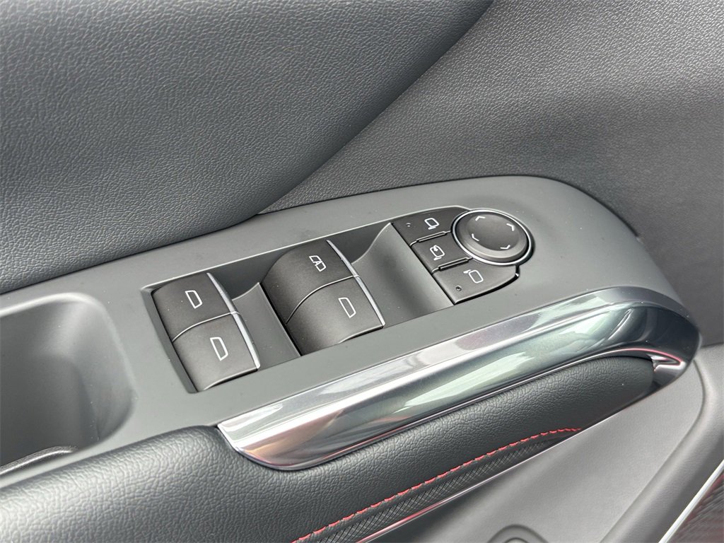 New 2026 Chevrolet Traverse RS w/ LPO, Floor Liner Package image 12