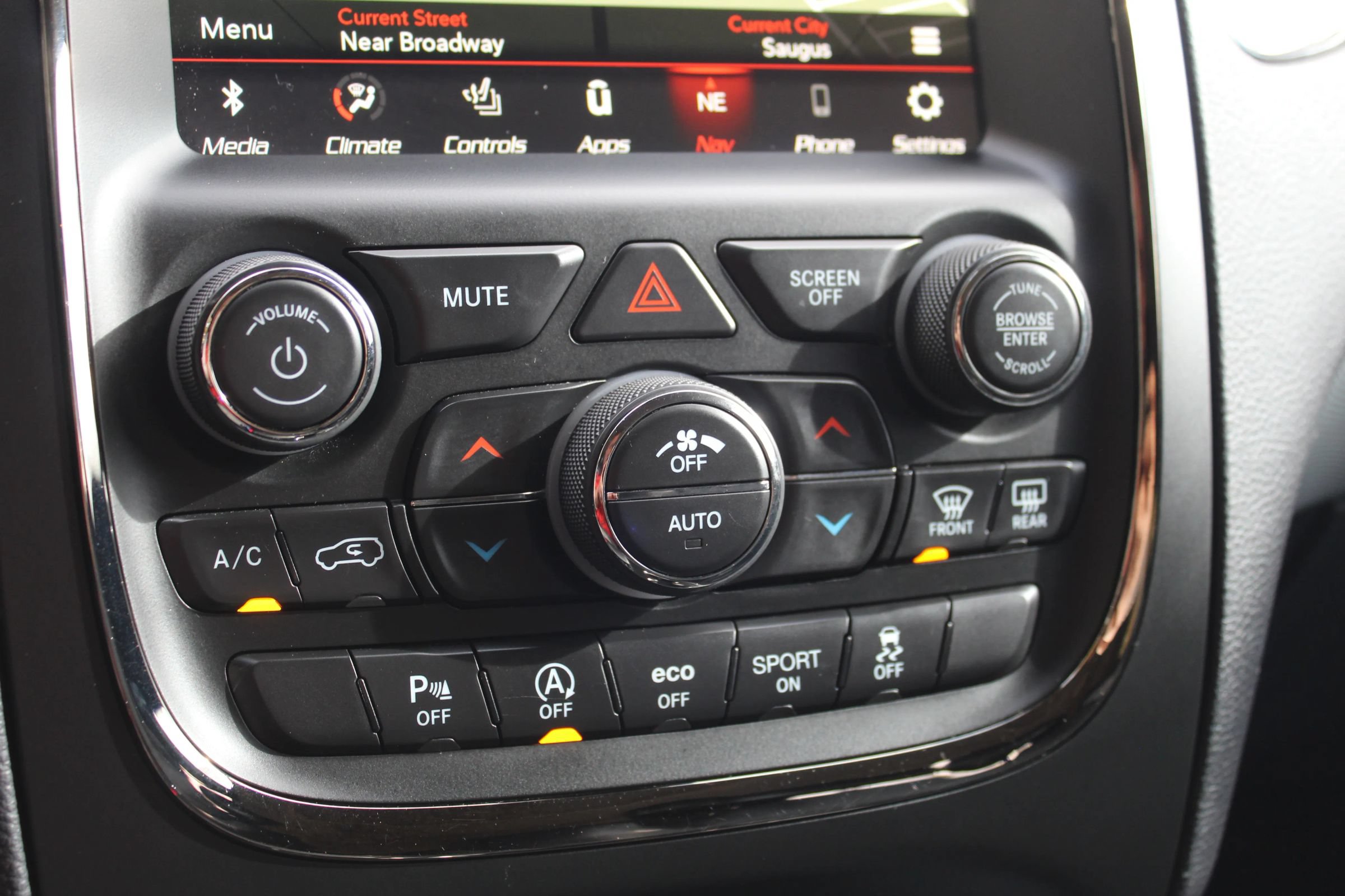 Used 2018 Dodge Durango GT w/ Premium Group AWD/4WD image 35