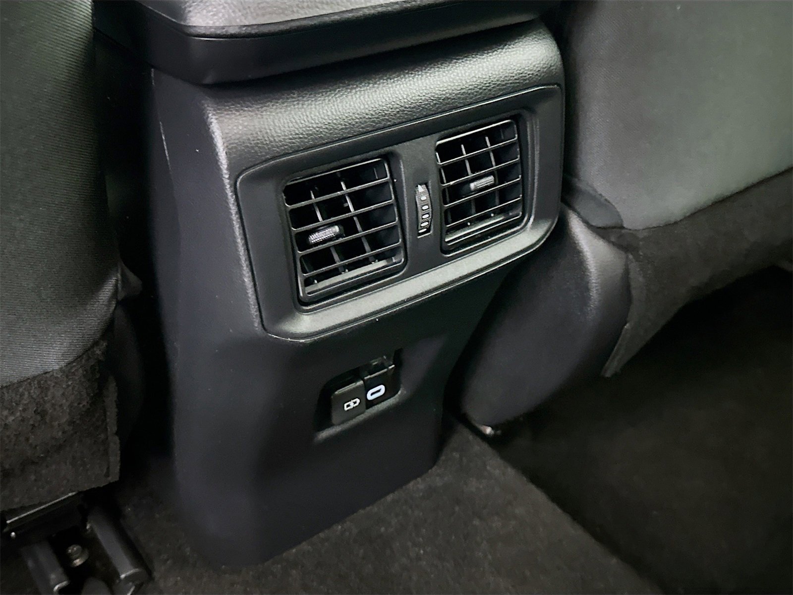 Certified 2024 Toyota RAV4 XLE image 24