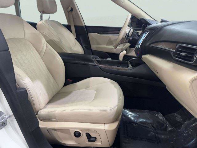 Used 2017 Maserati Levante S AWD/4WD image 42