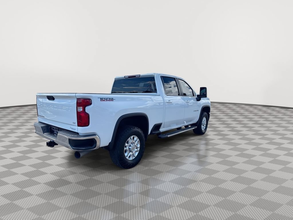 Used 2024 Chevrolet Silverado 2500 LT w/ Convenience Package AWD/4WD image 11