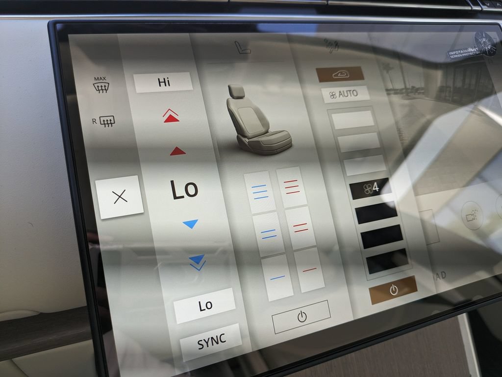 New 2026 Land Rover Range Rover SE AWD/4WD image 29