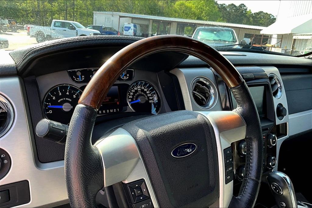 Used 2014 Ford F150 Platinum image 10