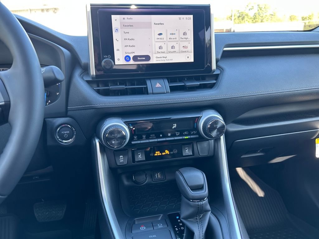 New 2025 Toyota RAV4 XLE image 17