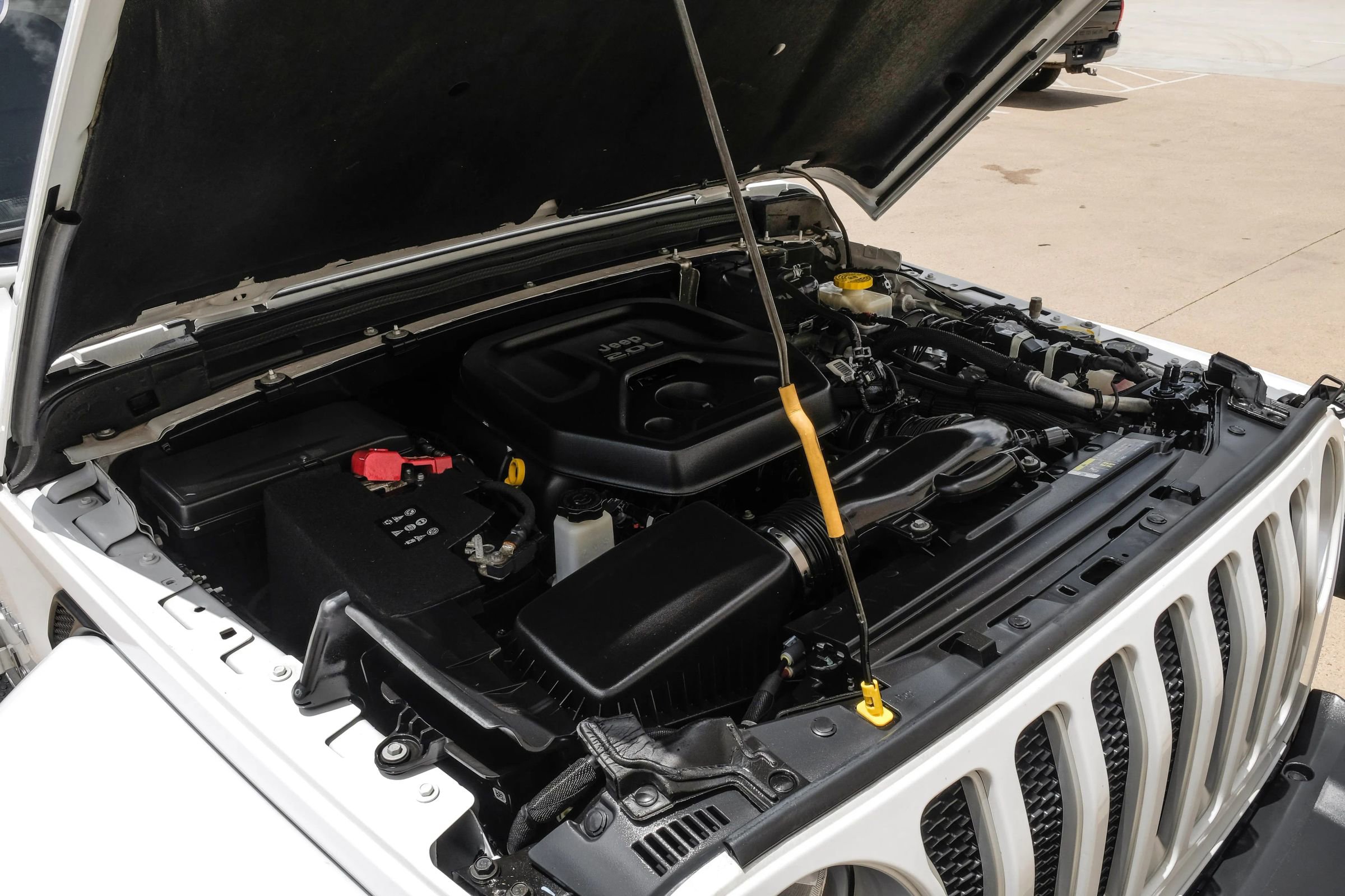 Used 2020 Jeep Wrangler Unlimited Sahara image 48