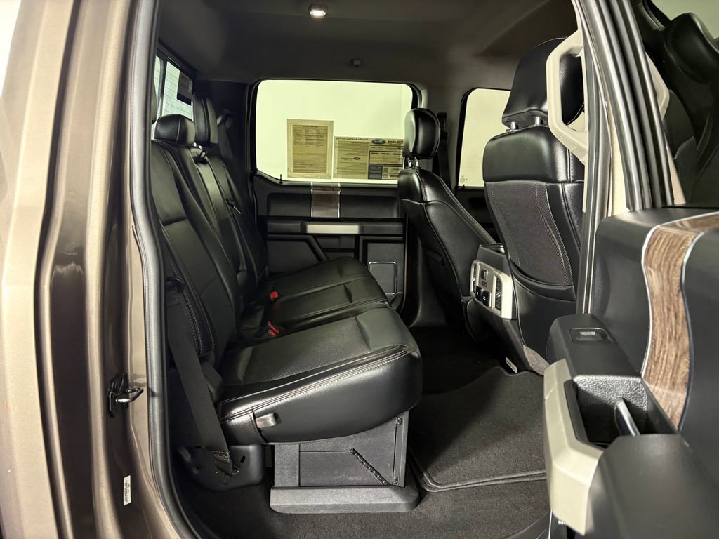 Certified 2019 Ford F450 Lariat w/ Lariat Ultimate Package image 35